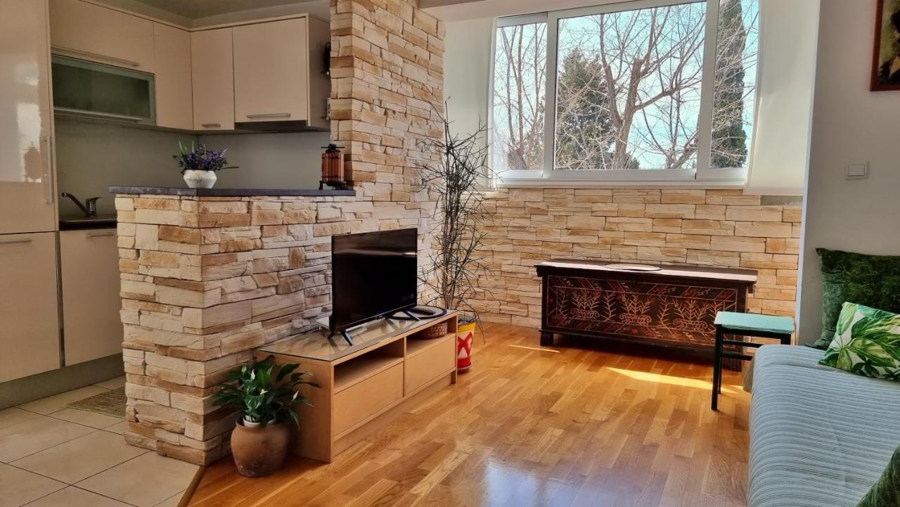 Apartment Tica Omiš Εξωτερικό φωτογραφία
