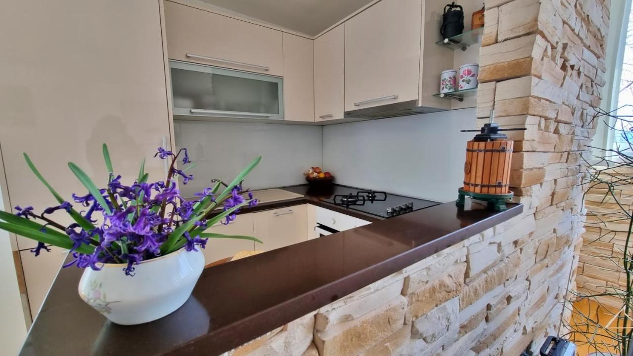 Apartment Tica Omiš Εξωτερικό φωτογραφία